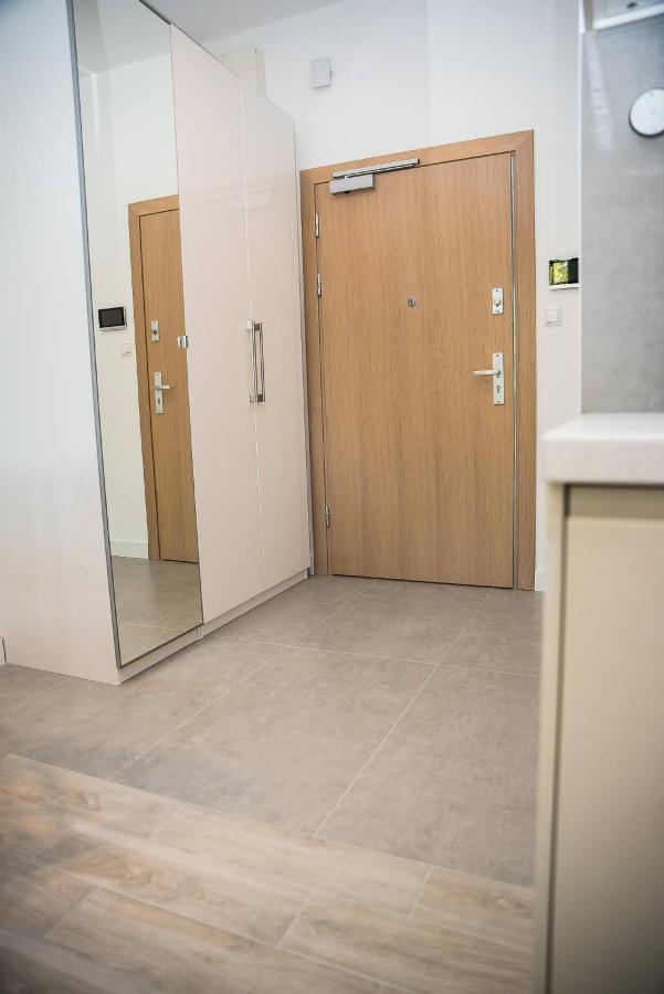 Easy Rent Apartments -Business Center 39 Lublin Bagian luar foto